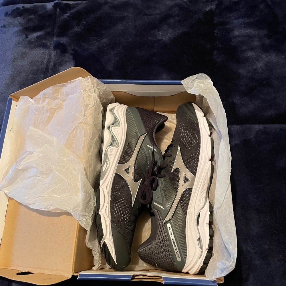 Mizuno Wave Inspire 15